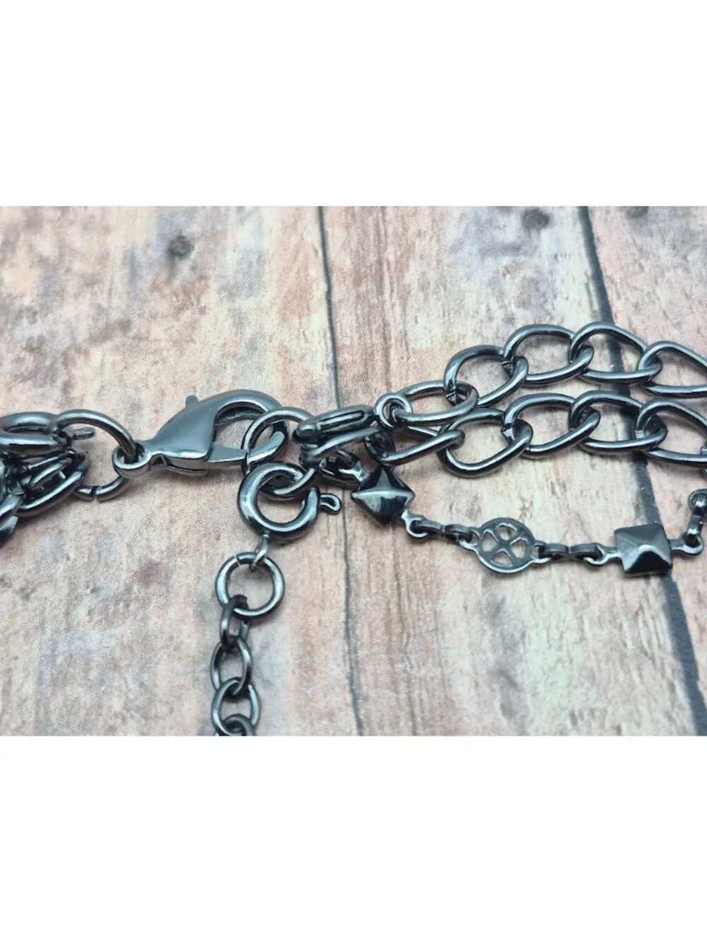 Premier Design Gun Metal Chain Necklace Faux Pearls Hammered Links Multi Strand